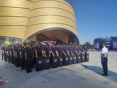 領威保安成功守護武漢漢街萬達開業(yè)盛典